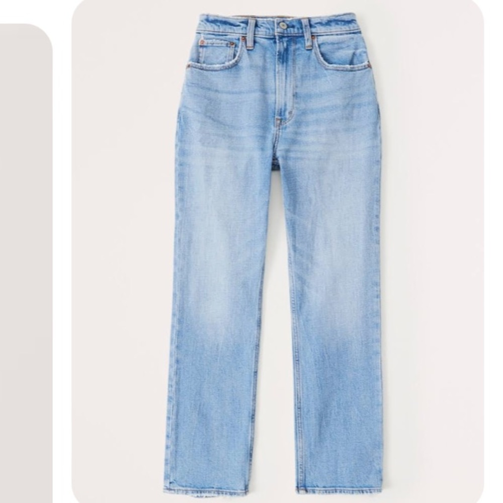Abercrombie & Fitch The Ankle Straight Ultra High Rise Jeans